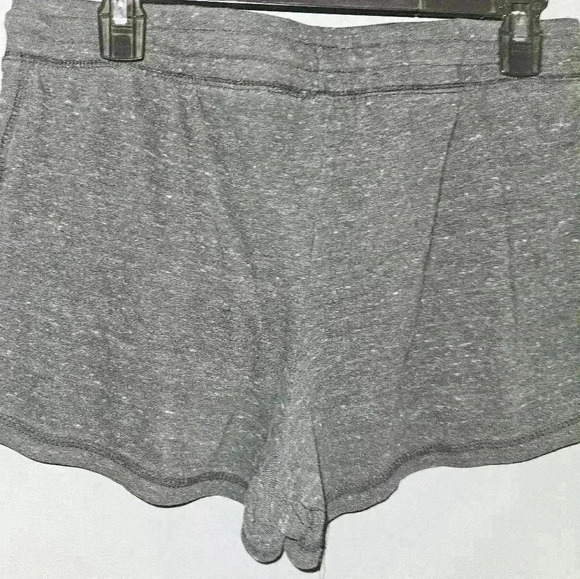 Athletic Works Womans Shorts Size M (8-10) - Picture 3 of 9